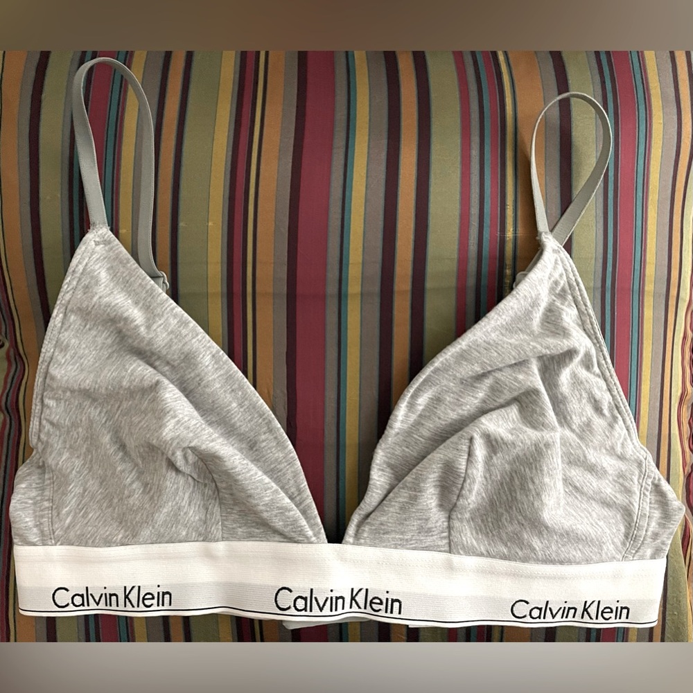 Size L Calvin Klein Modern Cotton Triangle Bralette in Grey Heather